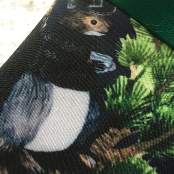 Ludomara Ladies Top Medium/Small - Lots of Charm and Character - Picture 12 of 16